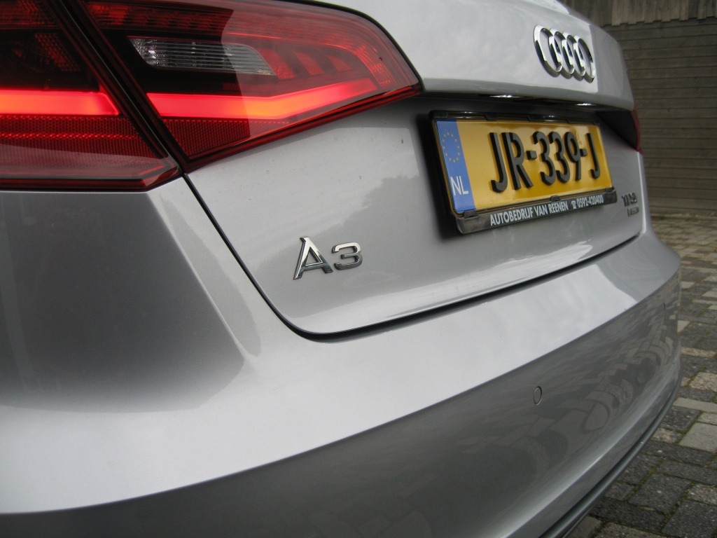 Audi A3 Sportback VERKOCHT foto's