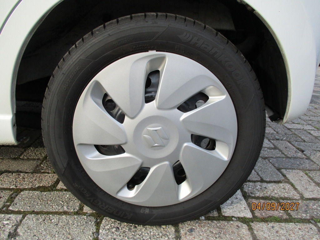 Suzuki Alto APK 22/10/2026 1.0 Spirit foto's