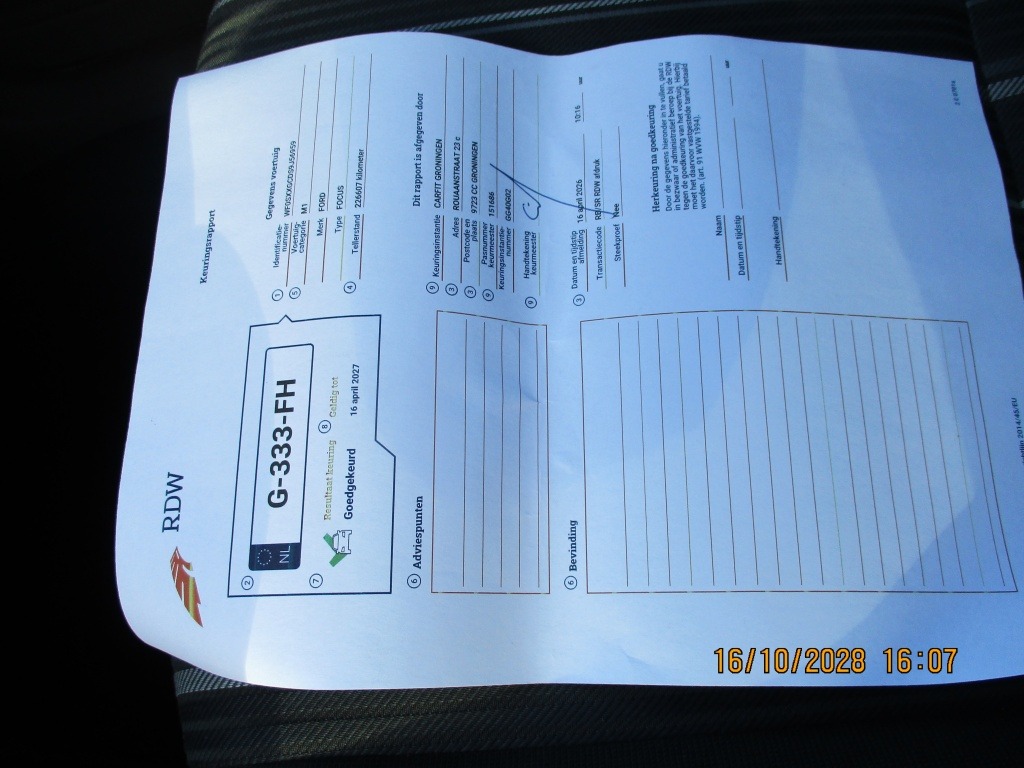 Ford FOCUS Wagon 1.6 Comf AIRCO APK 4-27 foto's